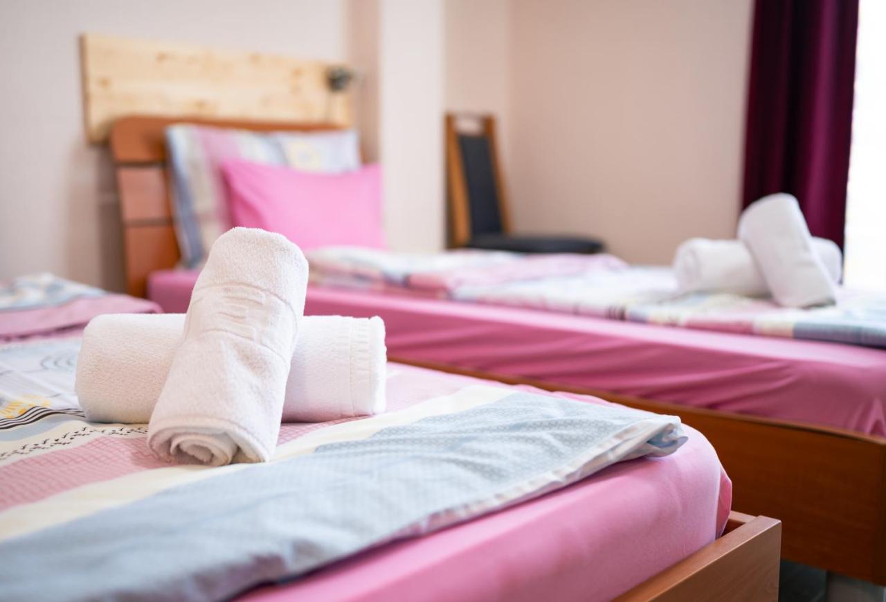 Hotel Holiday-M Ohrid Ngoại thất bức ảnh