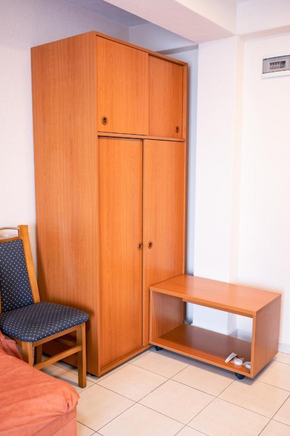Hotel Holiday-M Ohrid Ngoại thất bức ảnh