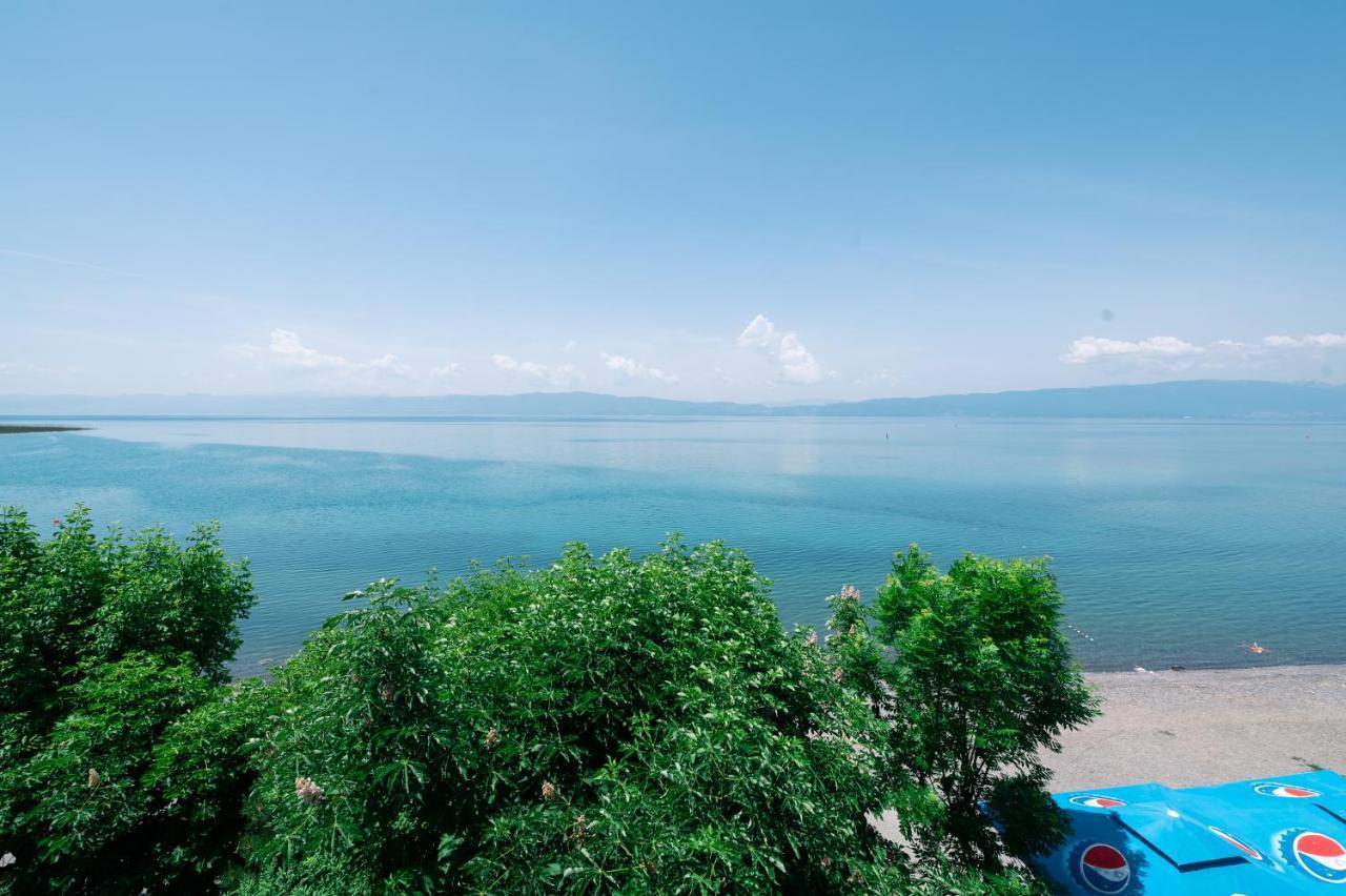 Hotel Holiday-M Ohrid Ngoại thất bức ảnh